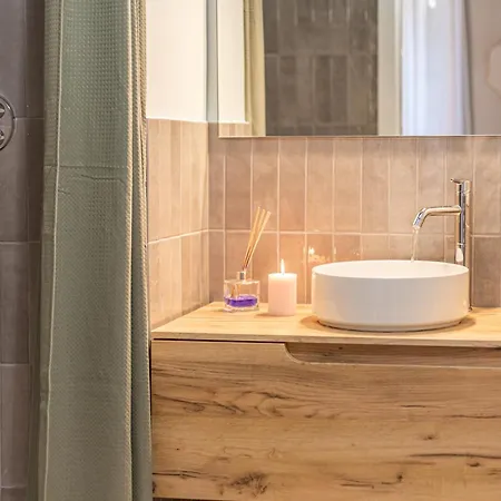 Ambra - Elegant At The Imperial Forums Apartament