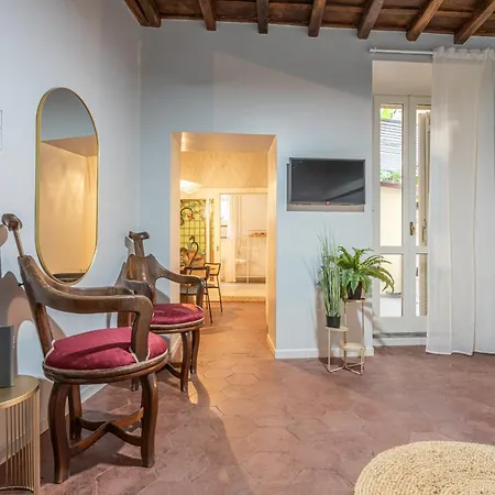 Ambra - Liberty At The Imperial Forums