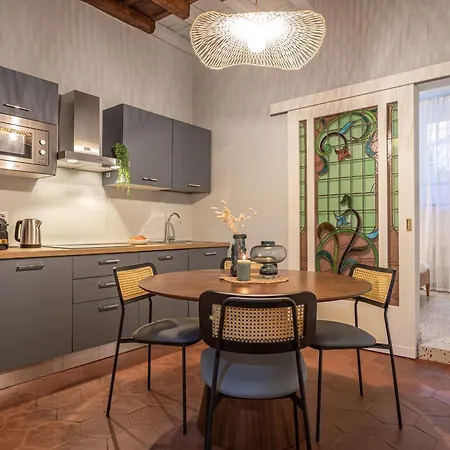 Apartment Ambra - Elegant At The Imperial Forums Rome